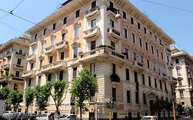 Bed And Breakfast Residenza Romana  3*